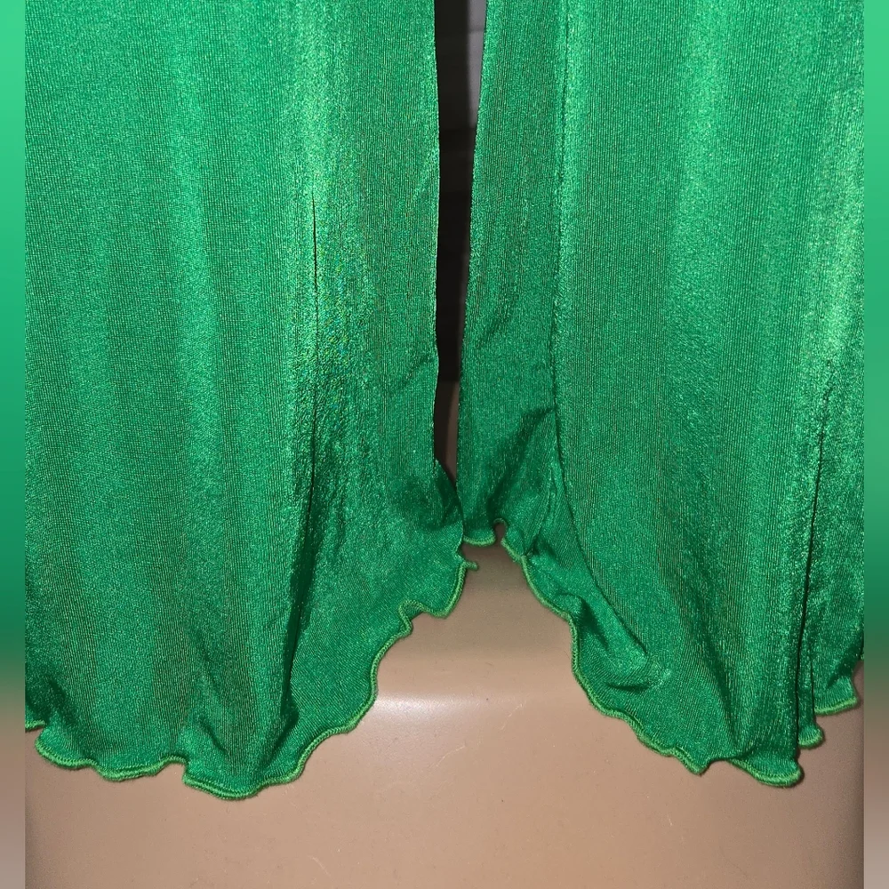 NEW! Women's Green Two Piece Stretchy Pant Set - M & L - Picture 5 of 6